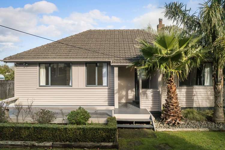 12 Albert Street Waihi_22