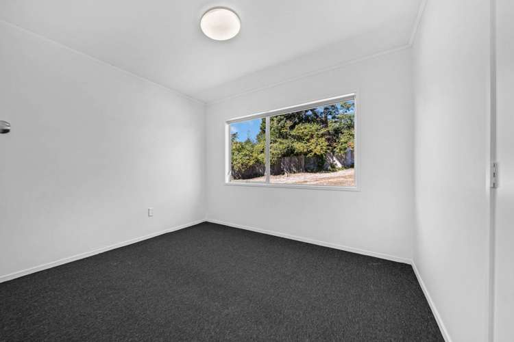 31 Leo Street Glen Eden_6