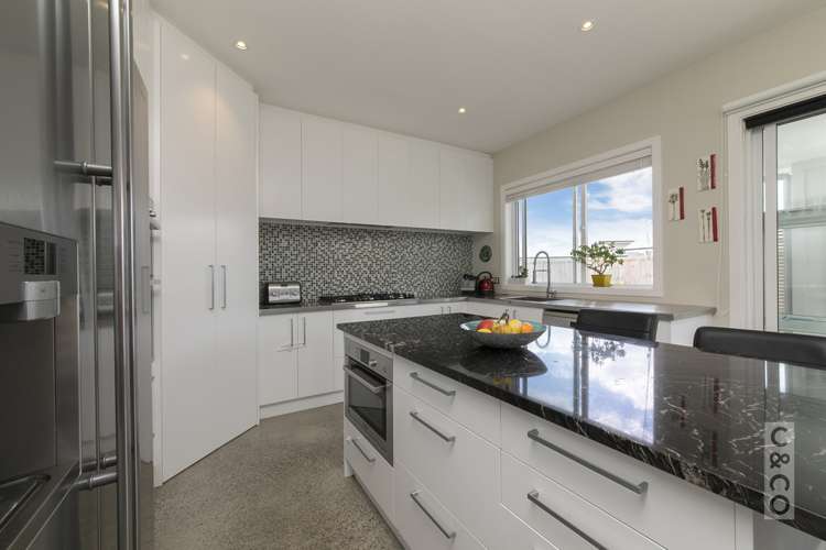 4 York Terrace Riverhead_6