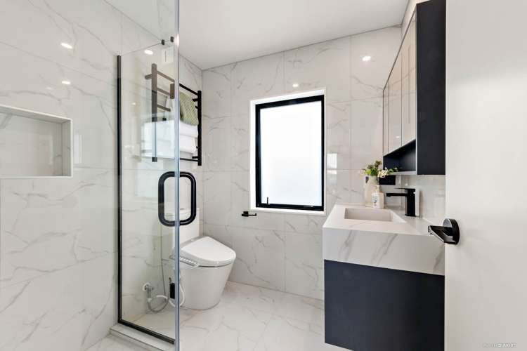 10 Copperfield Terrace Mellons Bay_16