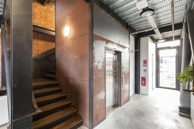 4/14 Wise Street Addington_4