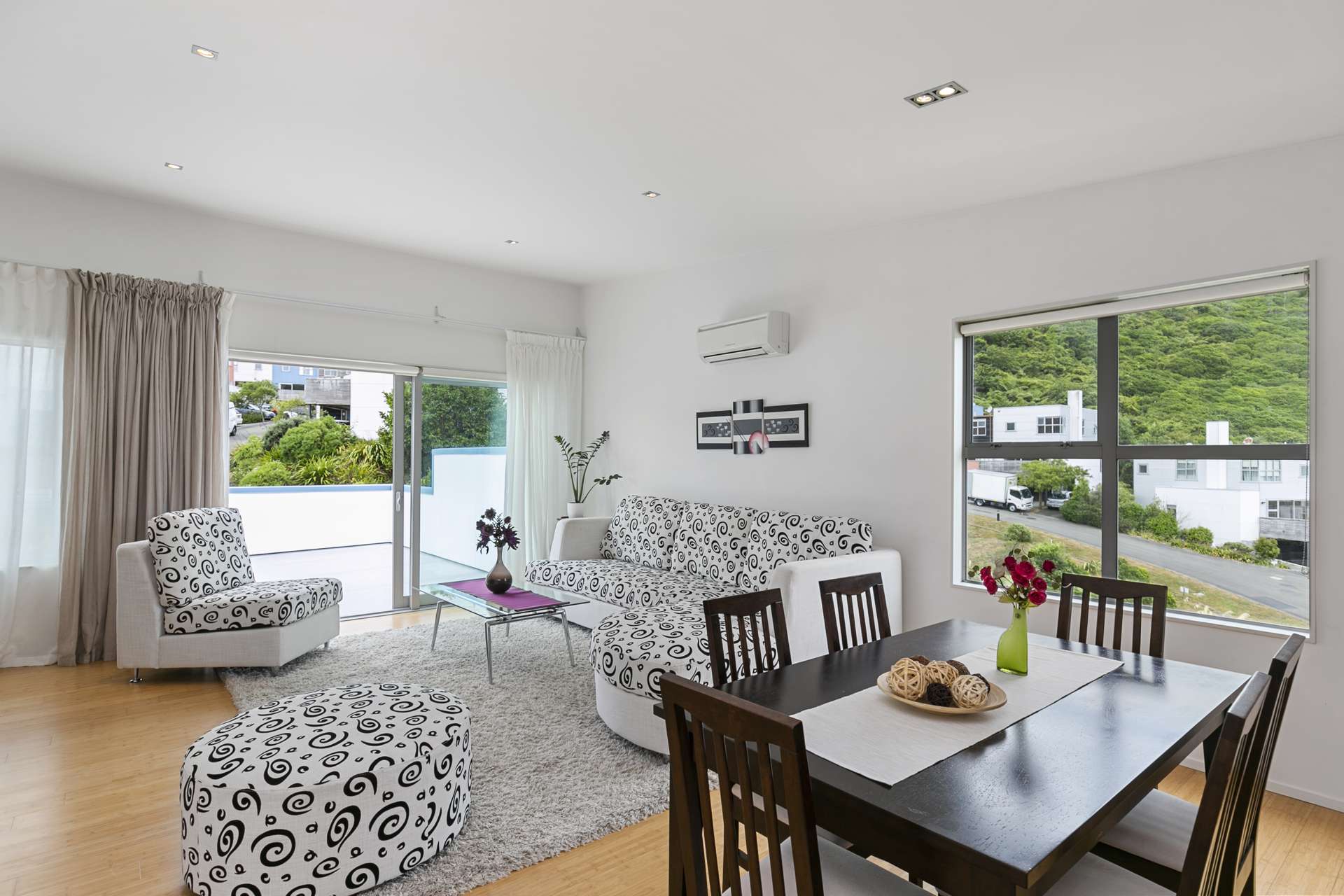 82 Saddleback Grove Karori_0