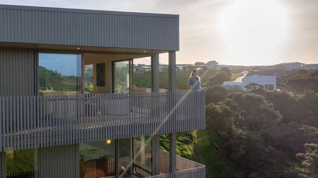 25 Ruruhi Street Raglan_4