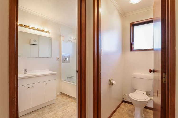 7 Houston Place Allenton_10