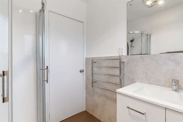 42 Tamahere Drive Glenfield_10