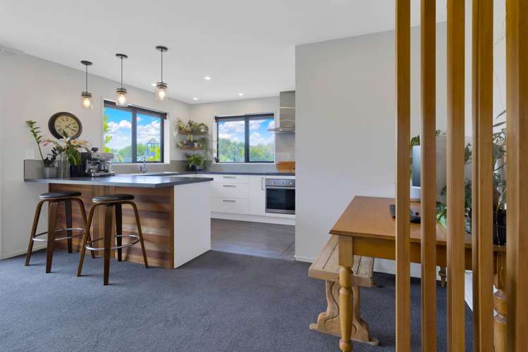 33 Seadown Crescent Amberley_3