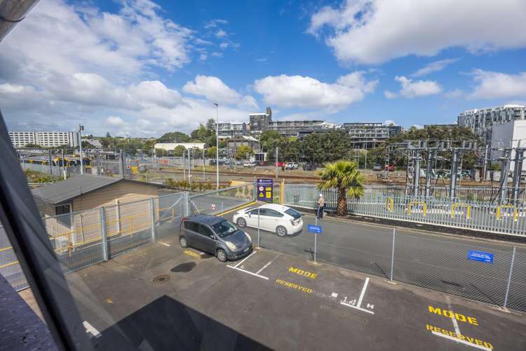 228/26 Te Taou Crescent Auckland Central_5