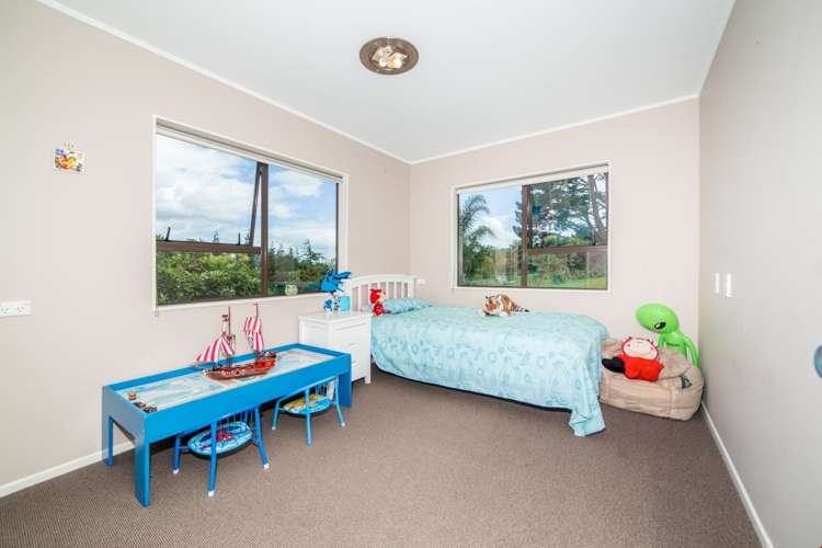 255 Okura River Road Okura_16