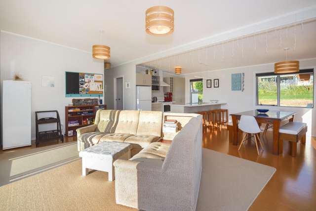3 Mahia Heights Drive Māhia Beach_1