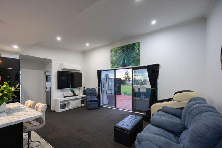10 Spring Street Foxton_10