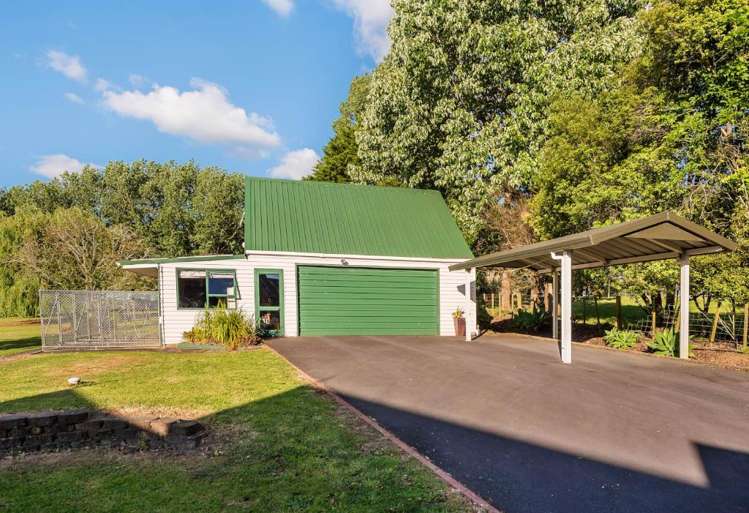 490 Fitzgerald Road Drury_9