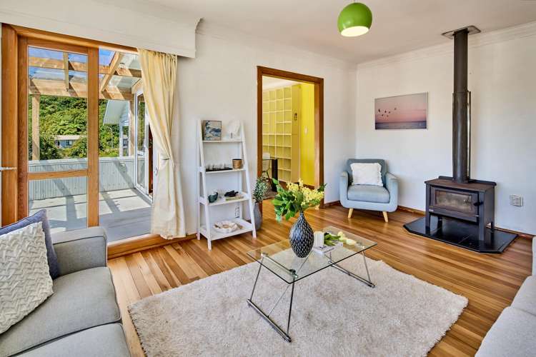 10 Carleton Terrace Tawa_0