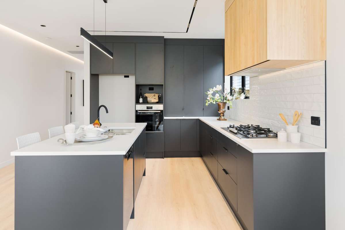 384 Te Taruna Drive_1