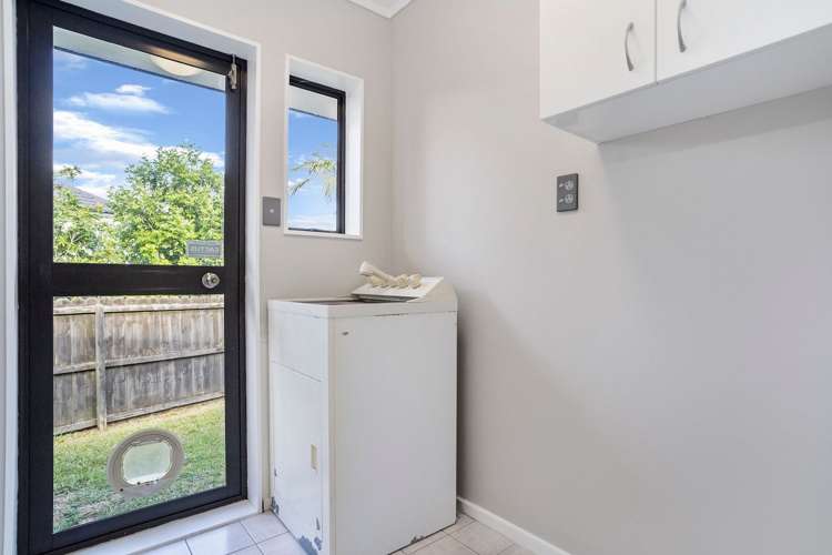 37 Rochester Crescent Somerville_8