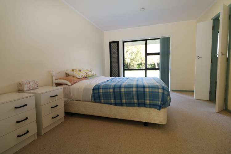 32c Lincoln Road Carterton_16