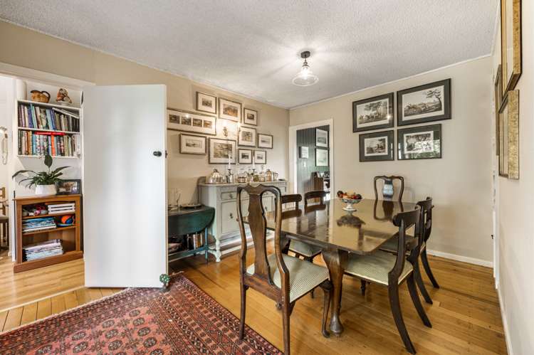 264 Redoubt Road Totara Park_5