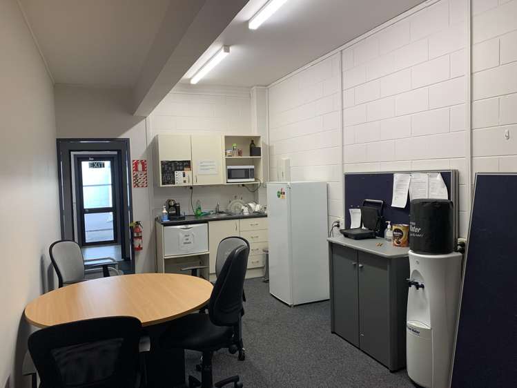 16 Botha Road Penrose_2