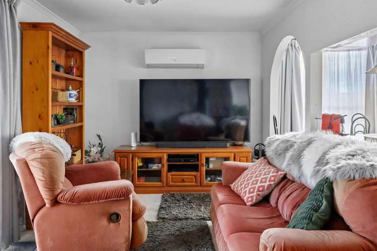 18 Hingaia Street Turangi_9