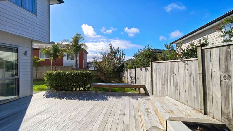 17D Masons Road Oteha_21