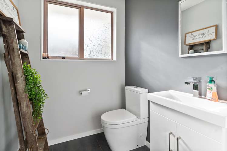 1 Oak Street Masterton_12