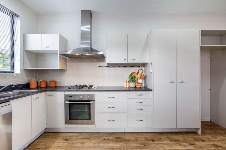 18/22 Northcross Drive Oteha_7