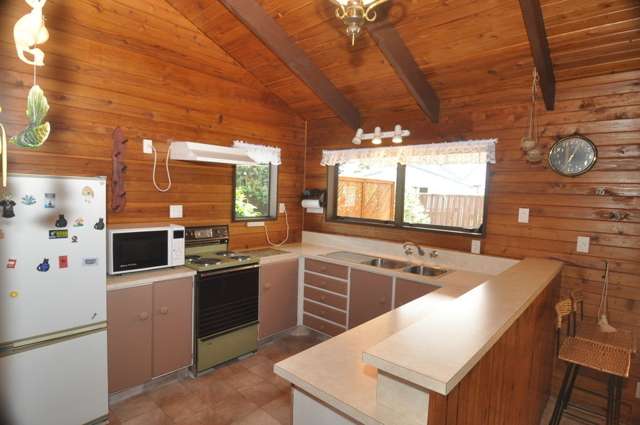 106 Blane Place Whangamata_1