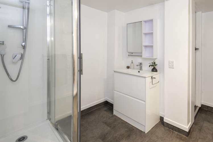 59 Parkhill Road Mellons Bay_26