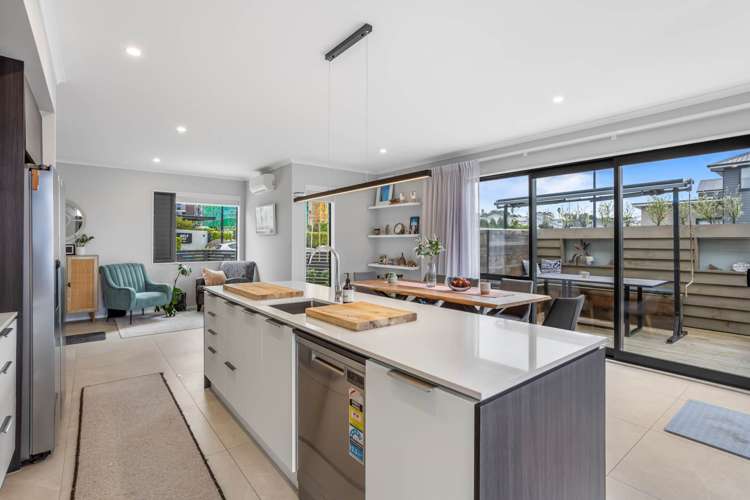 104 Symes Drive Red Beach_5