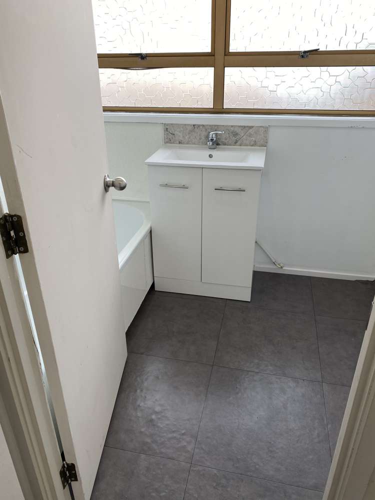 8A Windsor Place Mairangi Bay_6