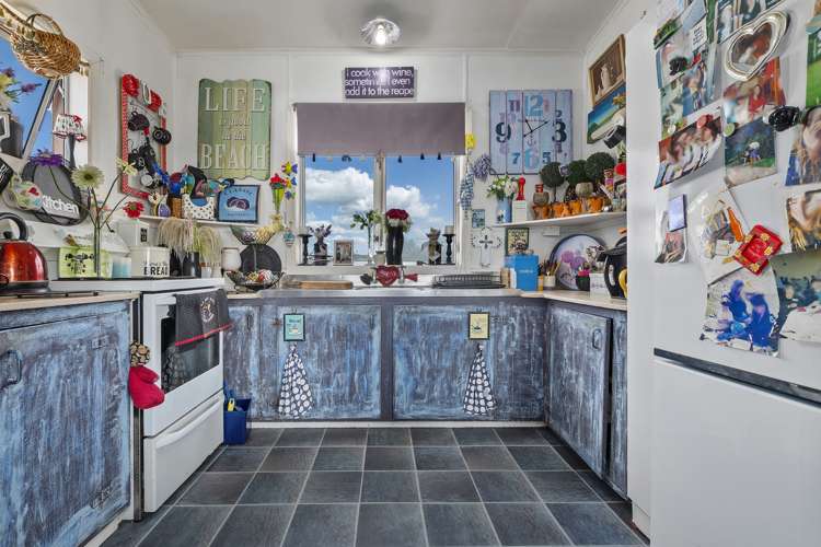 672 Papamoa Beach Road Papamoa_4