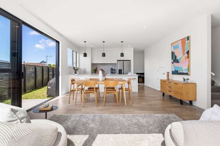 8 Kestrel Place Wai O Taiki Bay_13