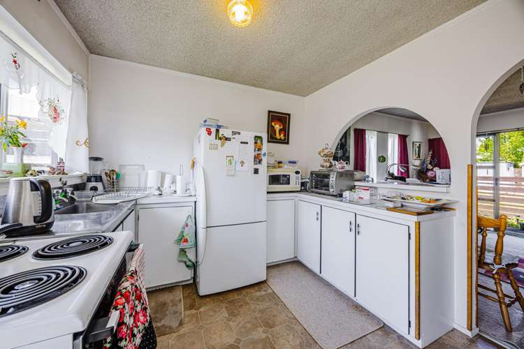 2/29 Trentham Road Papakura_6