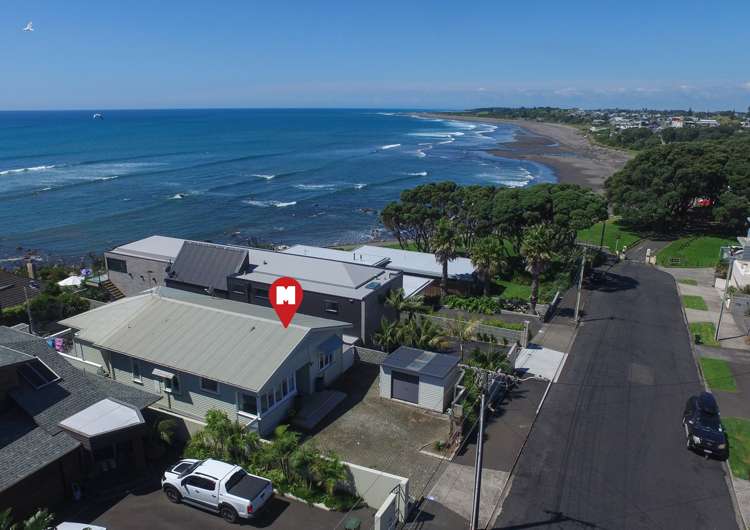 97 Buller Street New Plymouth Central_21