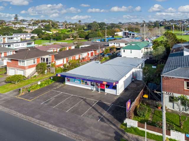 Flat 1/770 Beach Road Browns Bay_4