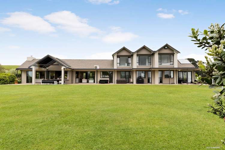 12 Tudor Park Drive Whitford_25