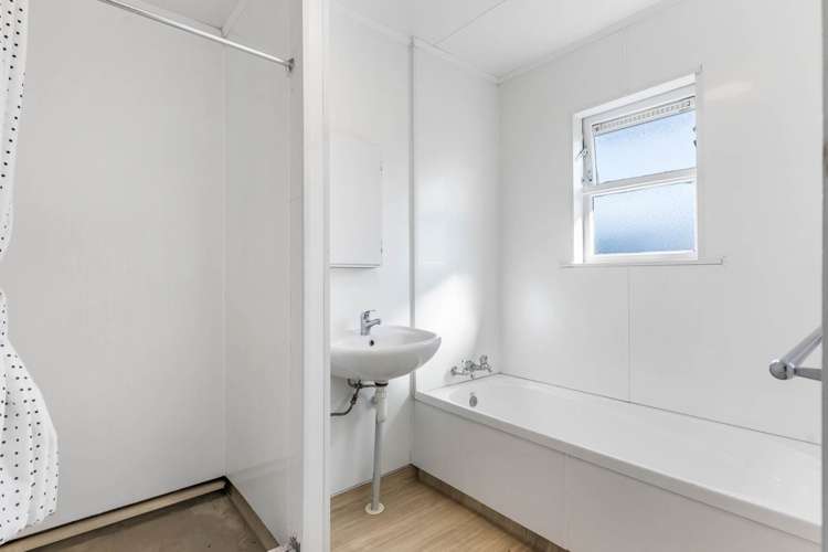 1 Cargill Street Papakura_14