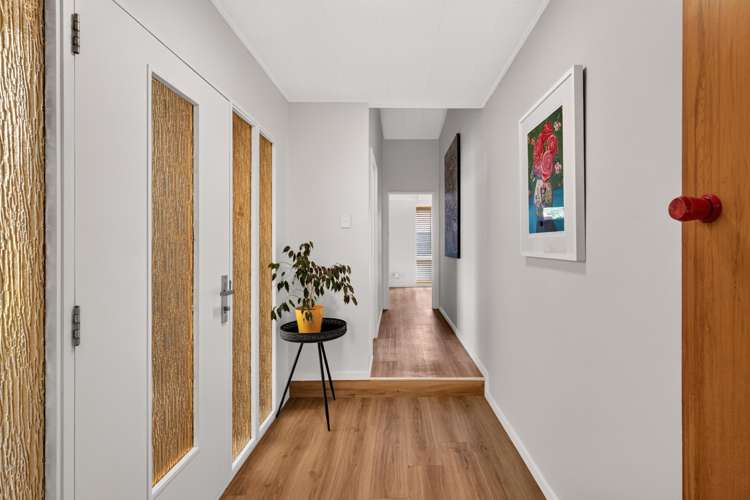 18 Ngarimu Crescent Taradale_11