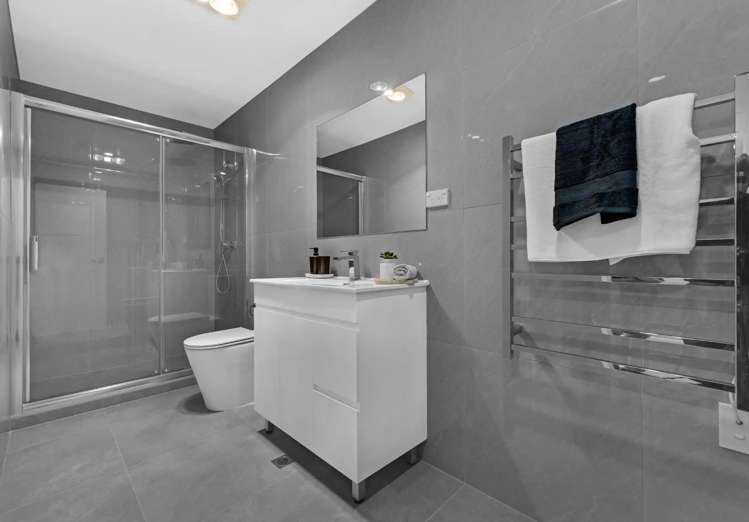 8 Reeves Avenue Papatoetoe_14