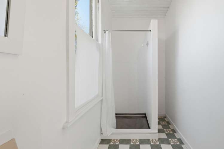 6 Surrey Street Gore_12