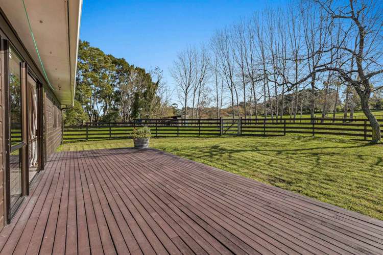 10 Lascelles Drive Dairy Flat_10