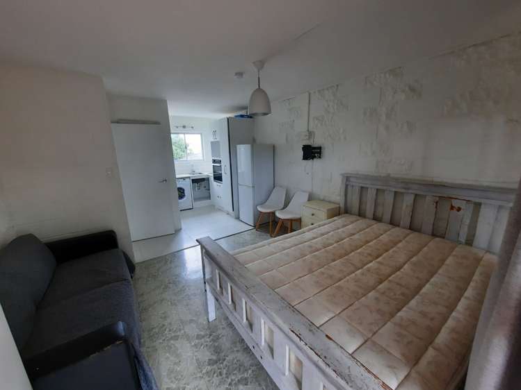 20/43 Woodward Road Mount Albert_2