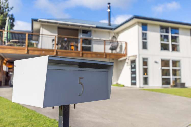 5 Taimana Lane Diamond Harbour_29