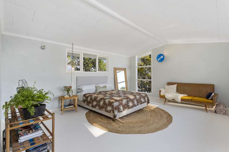 96 Ngataringa Road Devonport_13