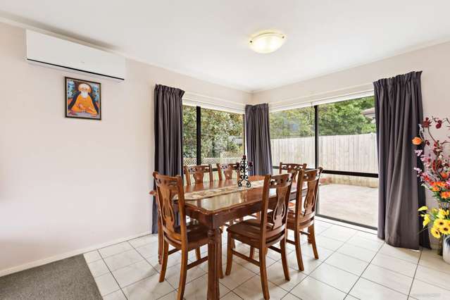 45 Headcorn Place Botany Downs_4