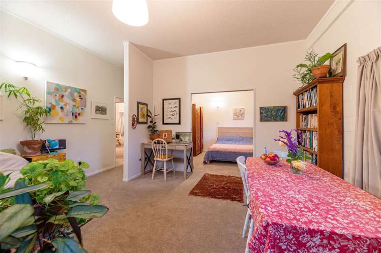 7 Nui Mana Place Te Atatu South_11