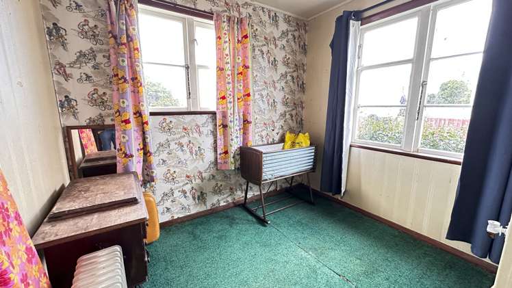 807 Kowhai Street Mahora_9