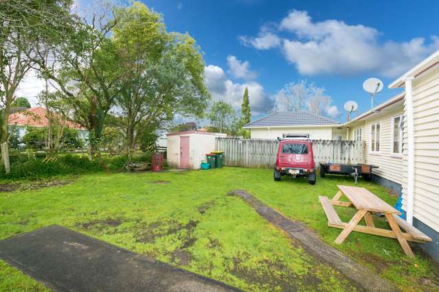 12 Plunket Terrace Hamilton East_4