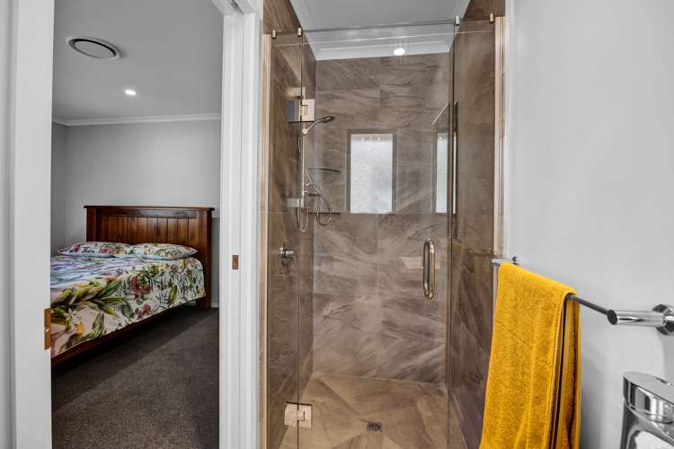 67 Magnolia Drive Westown_12