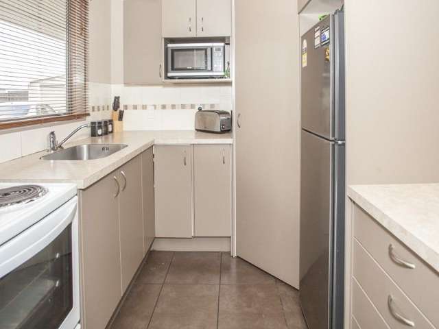 12 Colonial Place Kelvin Grove_1