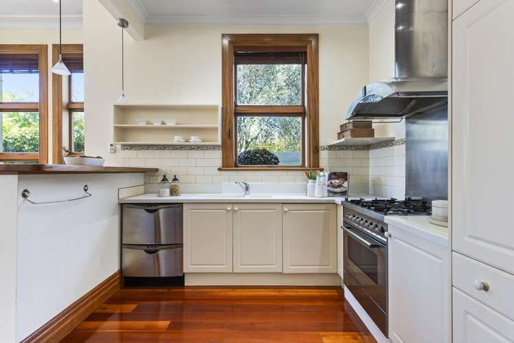 54 Sarsfield Street Herne Bay_8